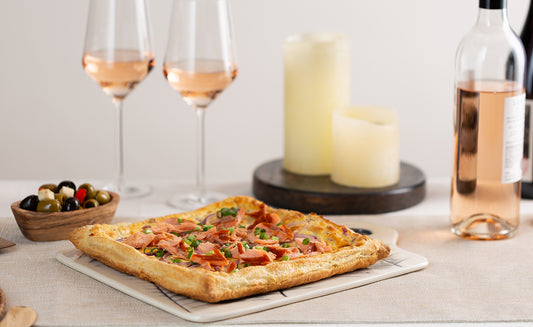 Honey Smoked Salmon® and Onion Flatbread